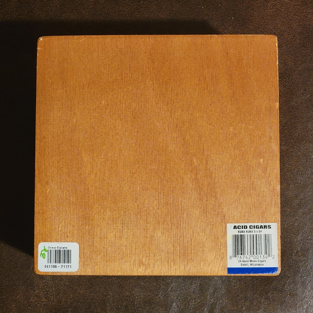 Empty Cigar Box - Picture 7 of 8